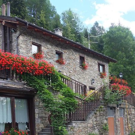 Mazzo di Valtellina Agriturismo Al Castagnetoヴィラ エクステリア 写真