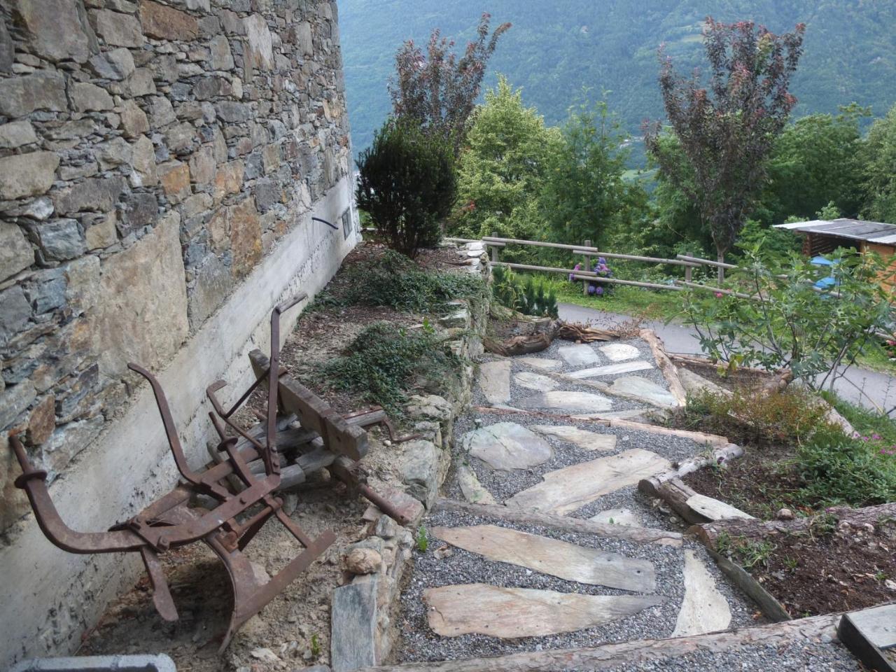 Mazzo di Valtellina Agriturismo Al Castagnetoヴィラ エクステリア 写真