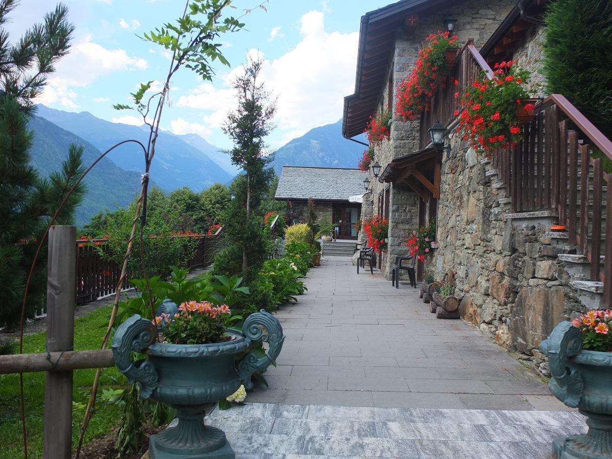 Mazzo di Valtellina Agriturismo Al Castagnetoヴィラ エクステリア 写真